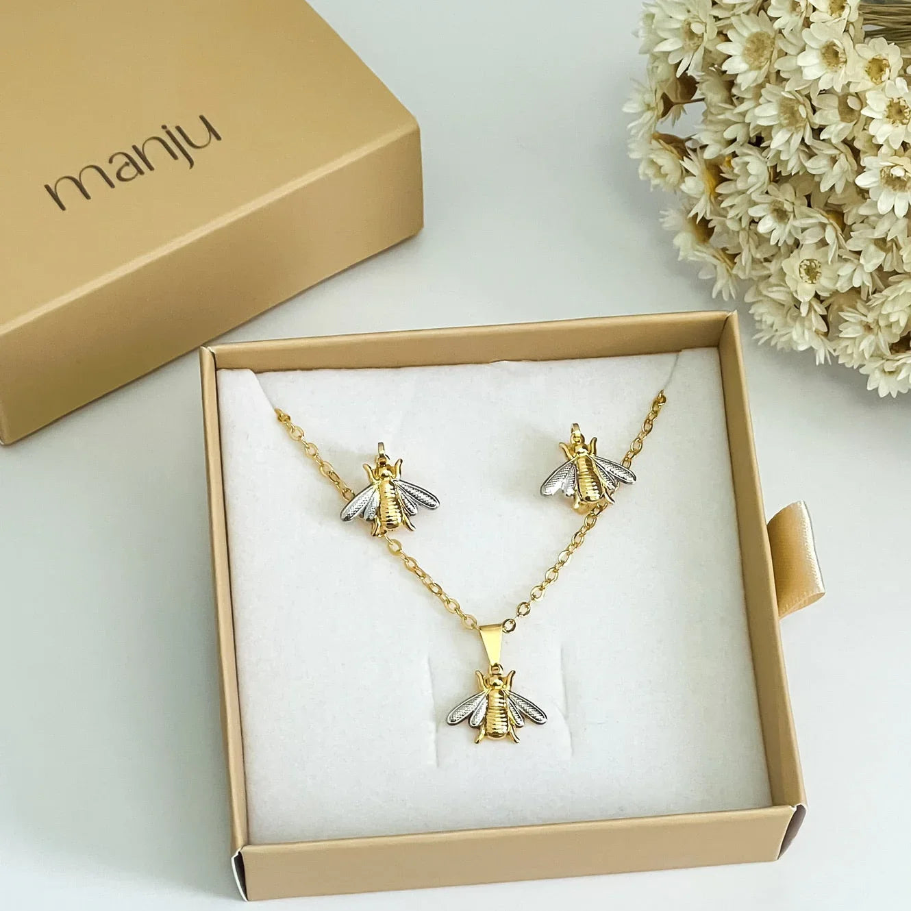 Conjunto Bee