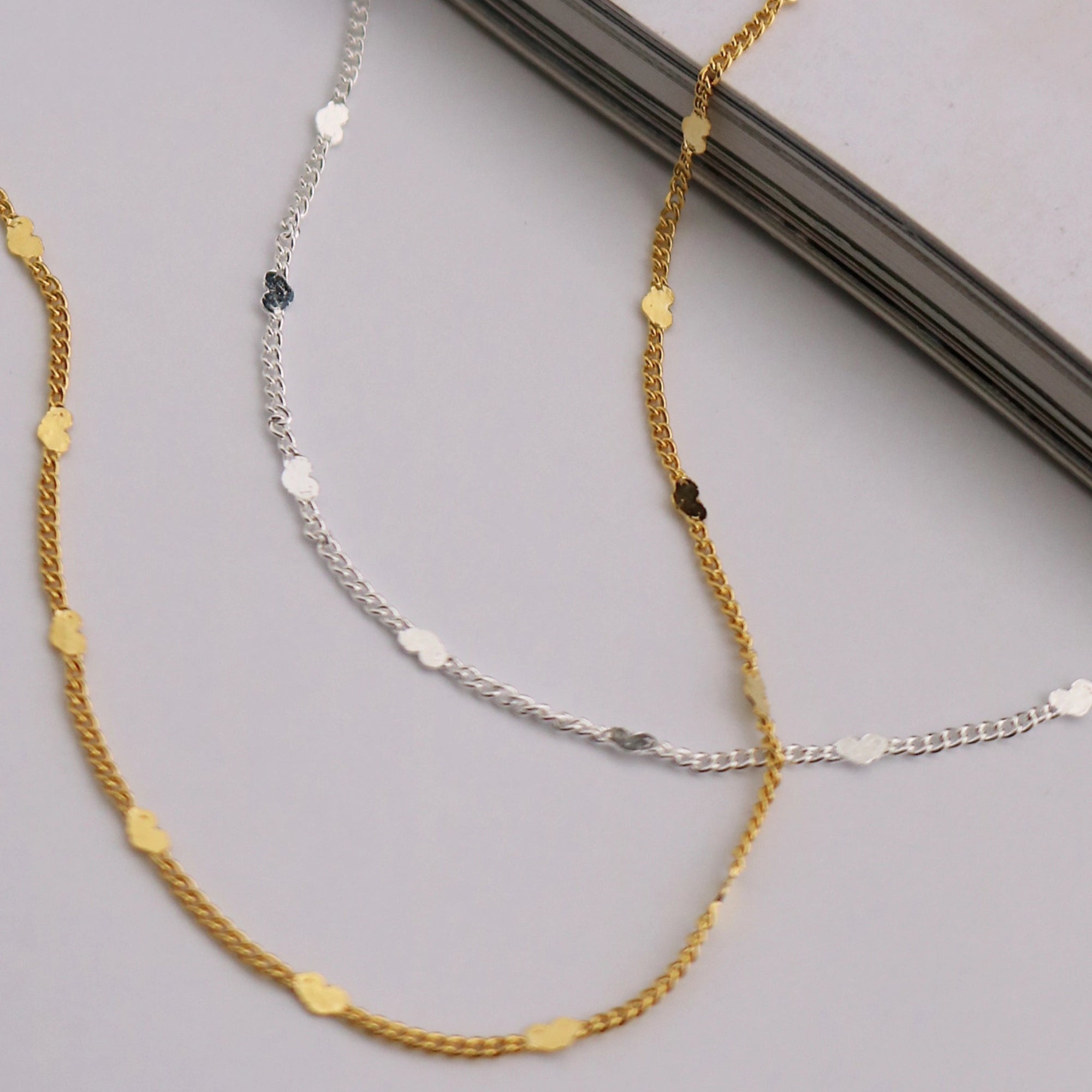Choker Mini Corações