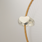 Anel de Dedinho Love