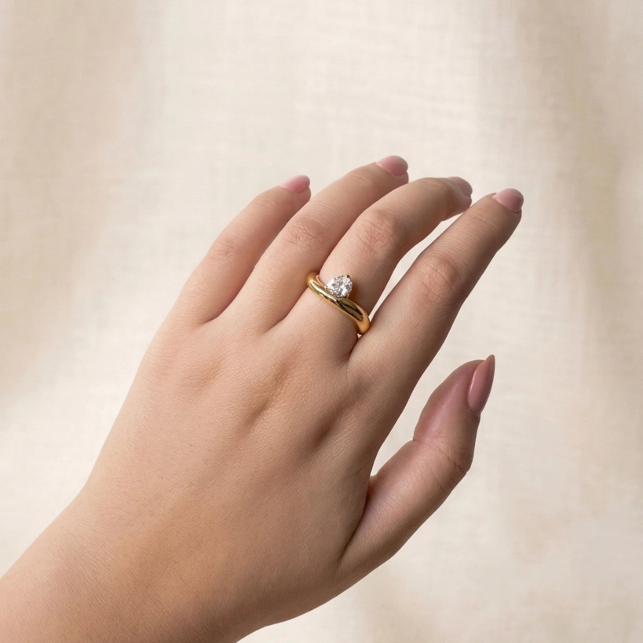 Anel Wave Solitário - Banhado em Ouro 18k